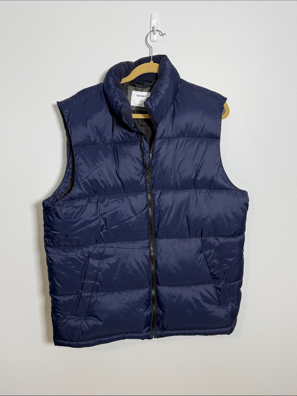 Old Navy Men's Dark Blue Quilted Puffer Vest Size XL